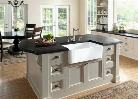 Farmhouse Sink In Kitchen Island