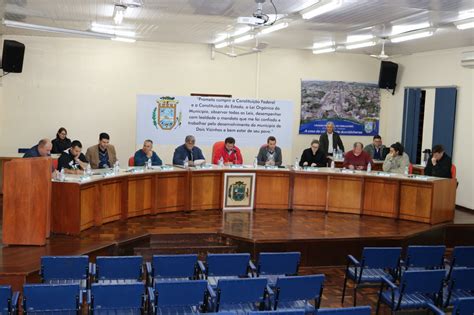 Câmara Municipal de Dois Vizinhos No Plenário da Câmara de Vereadores