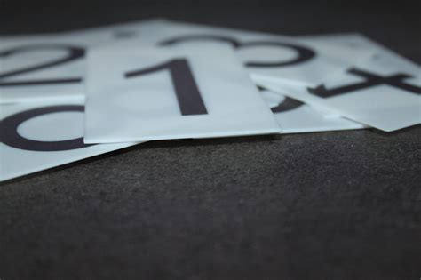 Набор табличек с цифрами 0-9 — 5х9см, пластик v5.0