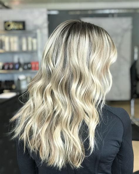 Blonde Hair Dimensional Blonde Babylights Silvie Hair Studio Instagram