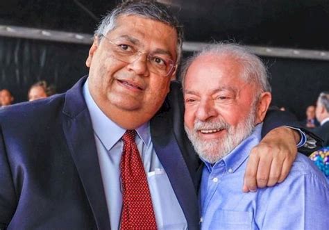 Lula Deve Se Reunir Dino Na Pr Xima Semana Para Discutir Comando De