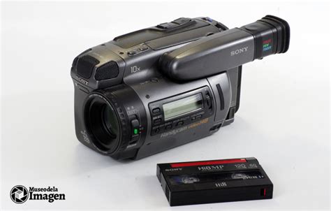 Sony Handycam CCD Tr 2000 Hi8 NTSC Museo De La Imagen