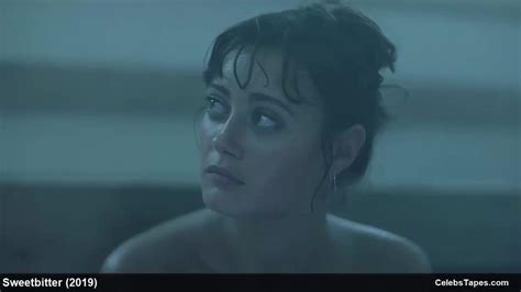 Ella Purnell Topless And Erotic Scenes From Movie Porn Xhamster