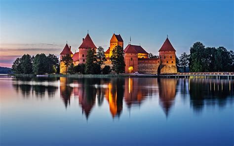 Trakai Castle Lake Lithuanian Landmarks Sunset Lithuania Europe Hd Wallpaper Peakpx