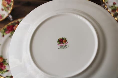 Royal Albert Old Country Roses Vintage Backstamp Salad Plates Set Of Six