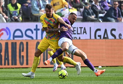 Fiorentina Spezia 1 1 Nzola Ferma La Corsa Dei Viola Tabellino E