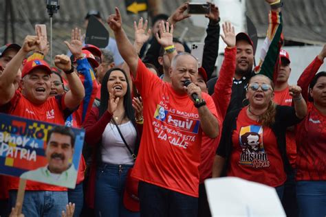 Diosdado Cabello Dirigi Movilizaci N En Respaldo Al Presidente Nicol S