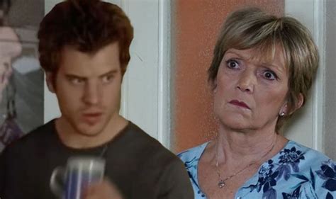 Eastenders Spoilers Sean Slater Robert Kazinsky To Return To Bbc Soap In Jean Slater Plot Tv