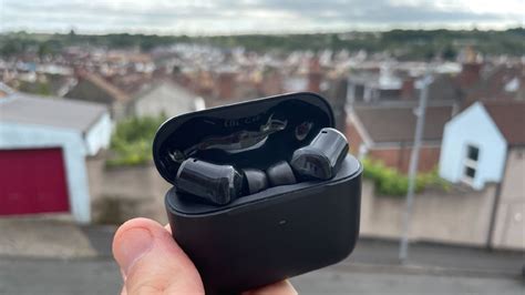 Razer Hammerhead Pro Hyperspeed Review Cutting Edge Earbuds