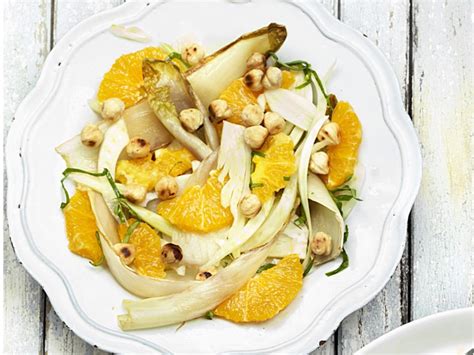 Orangen Chicoree Salat Mit N Ssen Rezept Eat Smarter