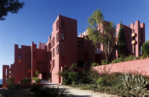 Gallery Of Ad Classics La Muralla Roja Ricardo Bofill 4