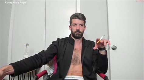 Cam Gay Smoking Hot Hunk Flashing Flaccid Cock ThisVid