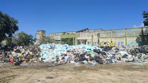 Con Bloqueo Doblegan A Gobierno Para Cerrar Tiradero Temporal En La