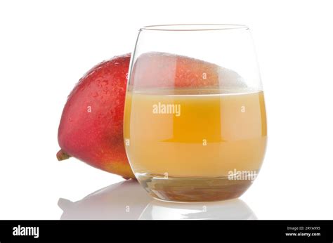 Fresh mango juice Stock Photo - Alamy