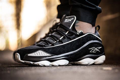 Reebok's DMX Run 10 Arrives In Two New Colourways - Sneaker Freaker