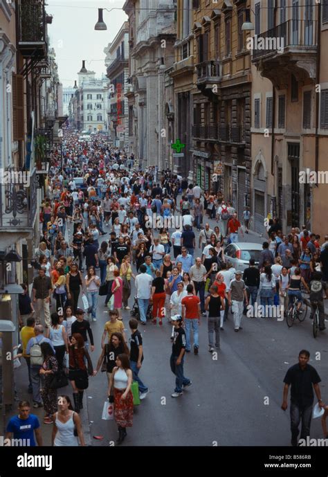 Via del Corso, Rome, Lazio, Italy, Europe Stock Photo - Alamy