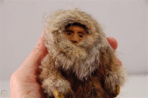 Vintage Inuit Eskimo Yupik Doll: wood head: traditional clothing fur: ~7" | #1861440759