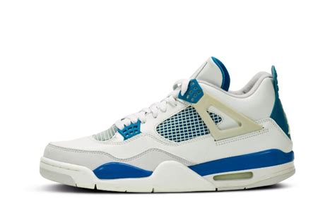 8 Retro Jordans Every Sneaker Collector Needs | Sneakers, Sports Memorabilia & Modern ...