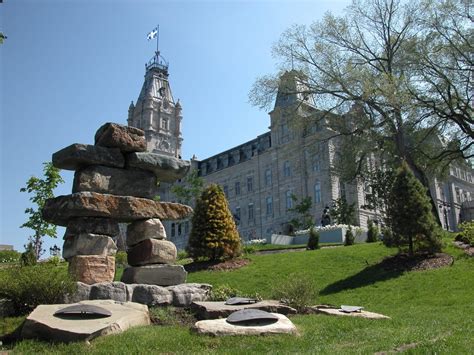 Monument L Inuksuk Commission de la capitale nationale du Québec