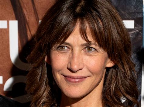 Sophie Marceau En Col Re Cette Phrase De Julien Clerc Sur Sa Poitrine