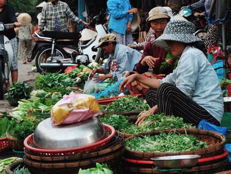 Hãy đi phượt như 2 hot boy người Ý để thấy Việt Nam của chúng mình đẹp như thế nào iVIVU