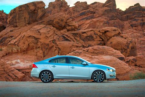 2015 Volvo S60 Wallpapers [HD] - DriveSpark