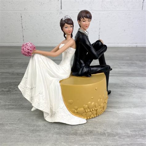 Couple De Mari S En R Sine Assis Sur Un Pouf Hauteur Cm Figurines