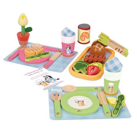 Bluey Wooden Dine In With Bluey Set - Baby Vegas