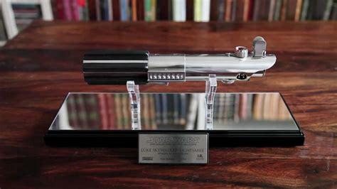 Review Luke Skywalker Lightsaber Elite Edition A New Hope By