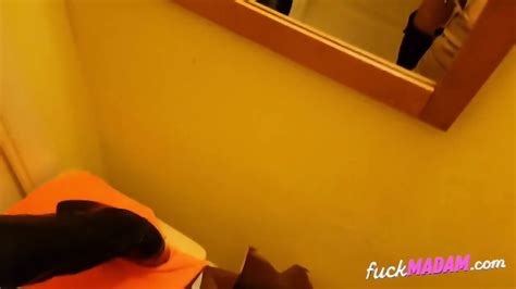 Amateur Fuck In Public In The Supermarket Dressing Room