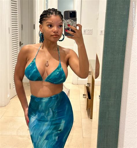 Halle Bailey Chloebaileyyy Nude Onlyfans Leaks The Fappening