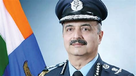 Indian Air Chief Marshal Vr Chaudhari In Dhaka The Daily Star