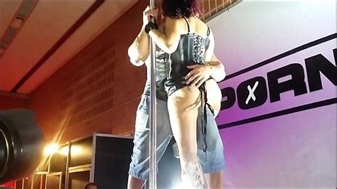 Vidéos salon erotique XVIDEOS