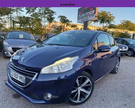 Peugeot Peugeot 208 1 6L HDI 115cv GPS CUIR LED TOIT PANO FELINE