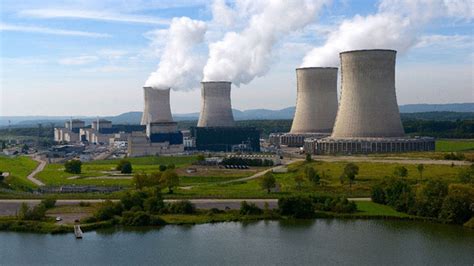 Construction dune centrale nucléaire au Burkina Faso