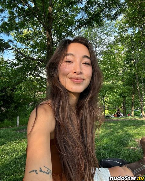 Hitomi Mochizuki Hitomi Official Yaknowme Hitomi Nude Onlyfans Photo Nudostar Tv