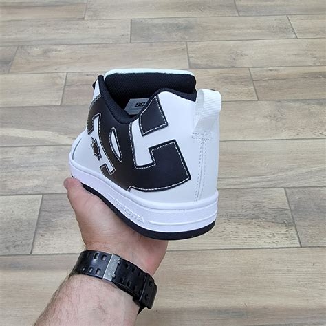 Белые с чёрным мужские и подростковые кроссовки Диси Шуз | Dc Shoes ...