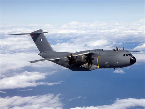 Airbus Military Hace Entrega Oficial A Francia Del Primer A400m Fly News