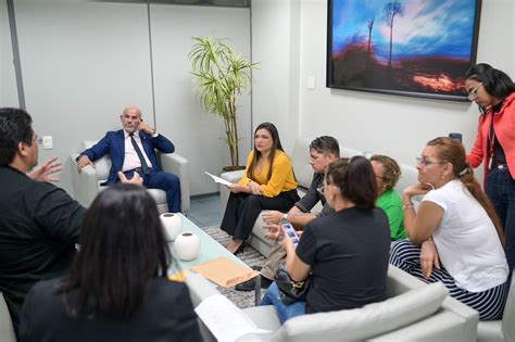 Informe Manaus Deputada Joana Darc Assina Carta De Apoio E