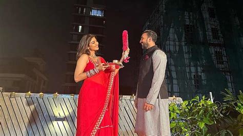 Karva Chauth 2023 Here Are Some Bollywood Scenes That Represent The