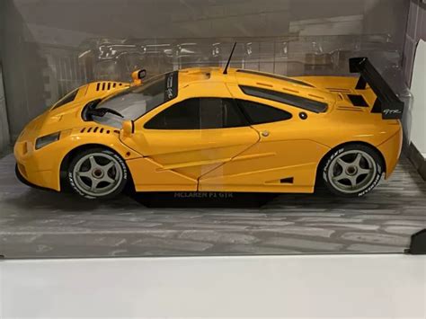 Mclaren F Gtr Short Tail Orange Scale Solido