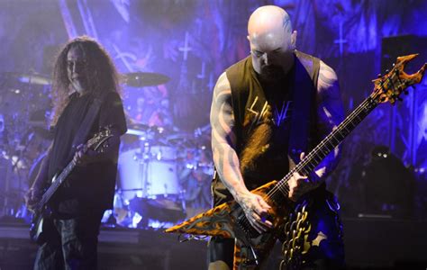 Tom Arayas Wife Hits Back At Trolls Over Slayer Reunion Says She