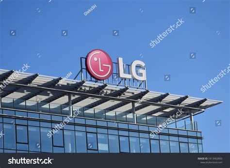 Lg Electronics Sign Logo Emblem On Stock Photo 1913402893 | Shutterstock