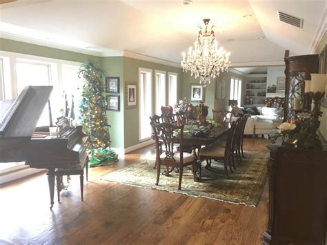 COZY CHRISTMAS CHEER: AT HOME WITH JUDY TRAMMELL OF THE DALLAS COWBOYS ...