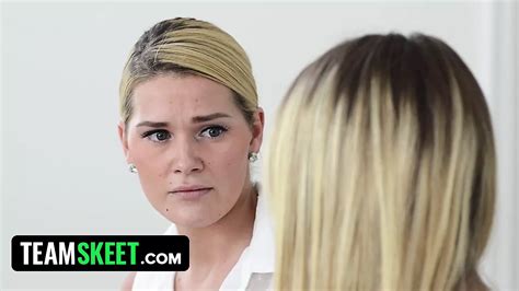 Free Dyke Fucked Porn Videos XHamster