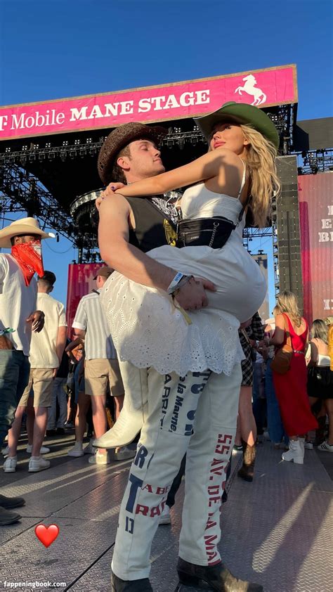 Natalie Alyn Lind Nude The Fappening Photo FappeningBook