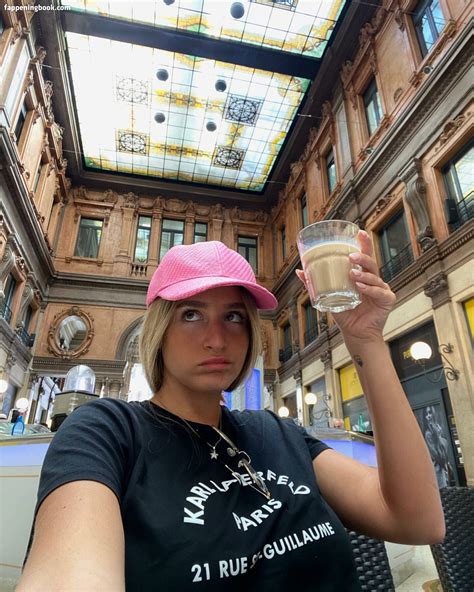 Noaperetss Nojumper Nude OnlyFans Leaks Fappening Page FappeningBook