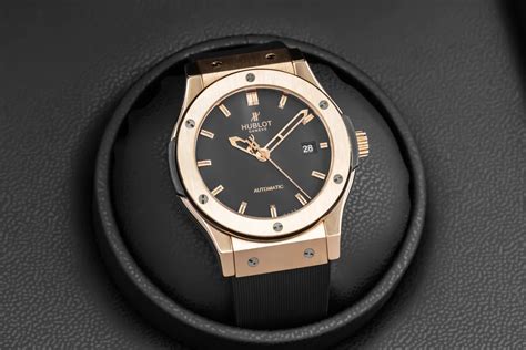 Hublot Classic Fusion 42mm 18ct Rose Gold Black Rubber 542ox1180lr