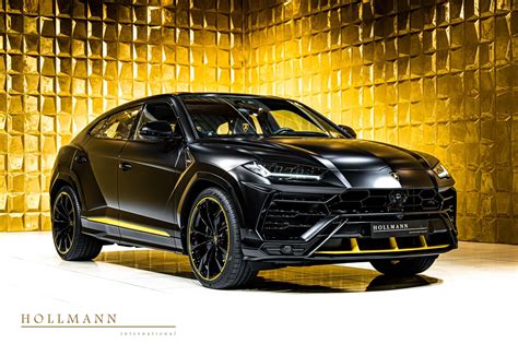 Lamborghini Capsule Collection Urus Graphite Hollmann International