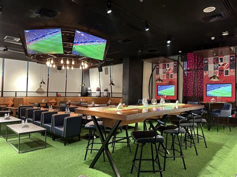 Champions Sports Bar Four Points By Sheraton Production City Dizzer